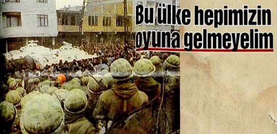 Provokat&ouml;rler amacına ulaştı...Halk polisle &ccedil;atıştı: 16 &ouml;l&uuml;, 150 yaralı