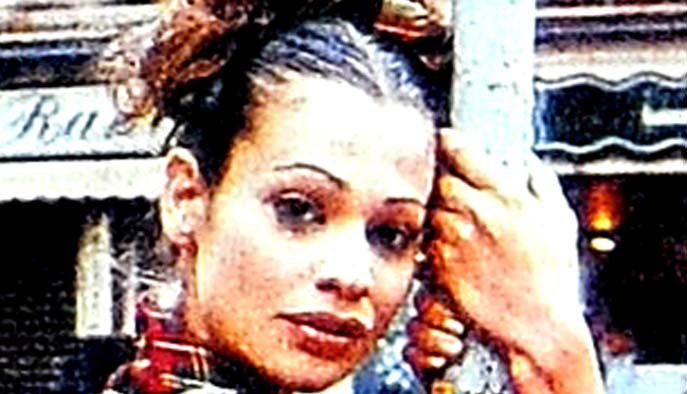 Modada 70'li yıllara d&ouml;n&uuml;ş