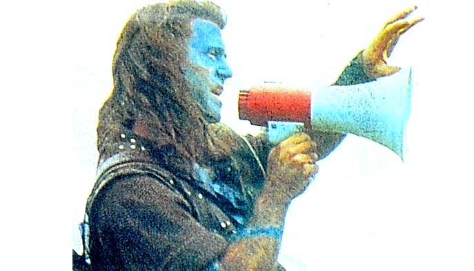 'Cesur Y&uuml;rek' hala moda