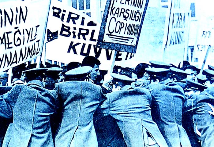 Toplum Polisine iş &ccedil;ıktı