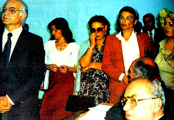 Ne kadınız ne erkek!