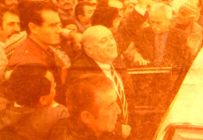 Demirel: "Halkın beni sevmesi yasak değil"