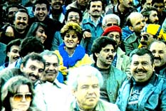 Karınızı maça gönderin