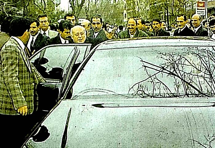 Demirel'e 5 Mercedes