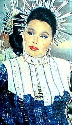 Sanki &Ouml;zg&uuml;rl&uuml;k Anıtı